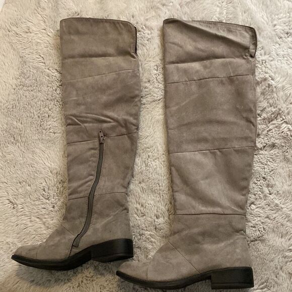 American Eagle Boots Tall Knee High Gray Cuban Heels Zipper size 7 - Picture 9 of 9